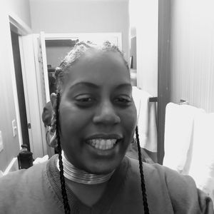 Meet your Posher, Sandy